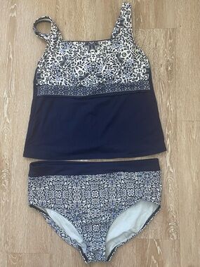Lands End 2 Piece Womens Tankini Swimsuit Set Blue  White Sz  14W Built-in Bra